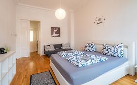 traumhafte Jugendstilwohnung in zentraler Lage am Zoo